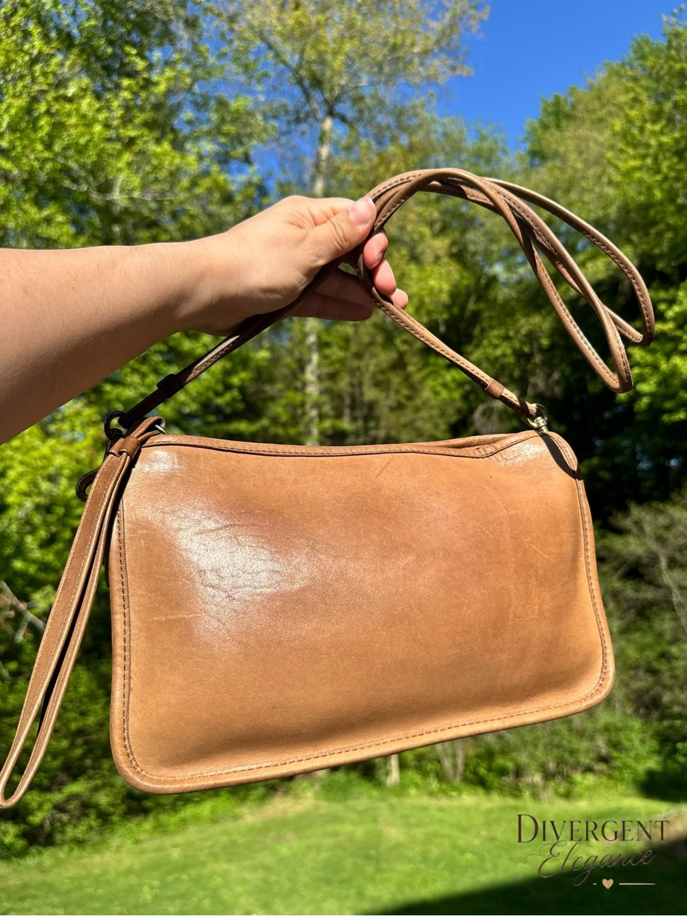 Coach Basic Bag in Tabac Zippered Clutch Shoulder Bag NYC Made Wristlet